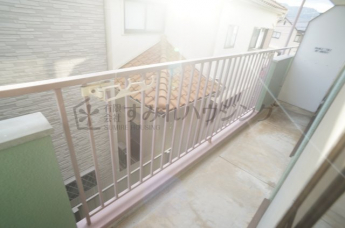 【バルコニー】