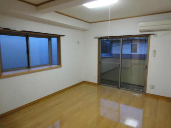仙台市宮城野区燕沢３丁目のアパートの画像