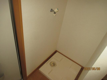 仙台市宮城野区燕沢３丁目のアパートの画像