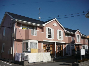 落ち着いた雰囲気の外観です