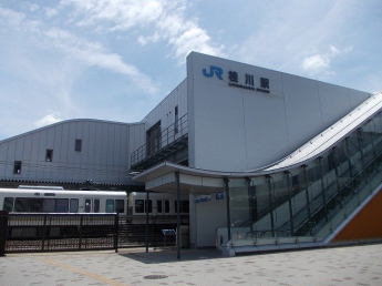 JR桂川駅まで1200m