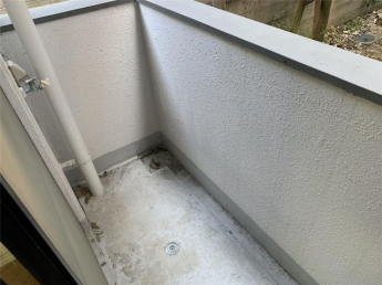 【バルコニー】