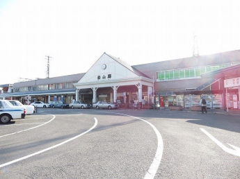 ＪＲ松山駅まで950m