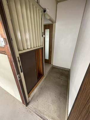 【玄関】