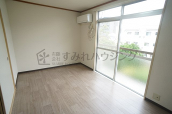 【寝室】