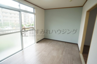 【寝室】