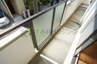 【バルコニー】