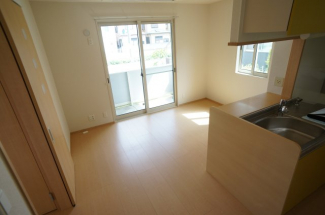 【居間・リビング】