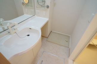 【洗面所】