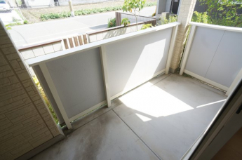 【バルコニー】