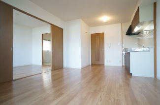 参考、同建物・反転間取りの号室