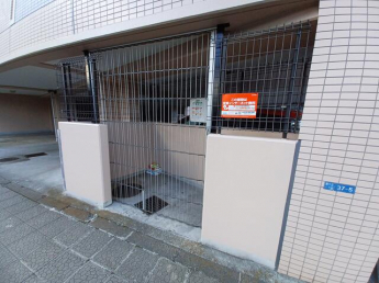 建物専用ゴミ置場