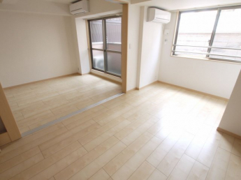 中はこのようになっています