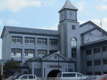 守山市立速野小学校まで1990m
