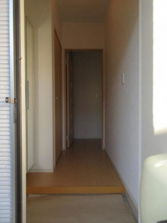 毎日通る玄関はこちらです
