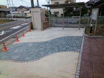 清潔なエントランスです