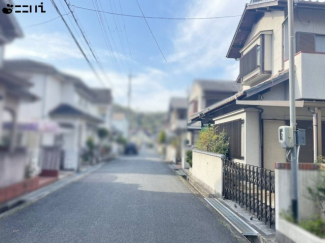 【前面道路含む現地写真】