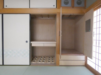 【寝室】