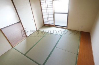 参考、同建物・反転間取りの号室