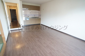 参考、同建物・反転間取りの号室