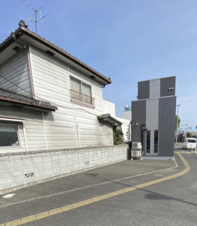 松山市永木町１丁目の住宅付店舗一戸建ての画像