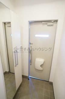 【玄関】