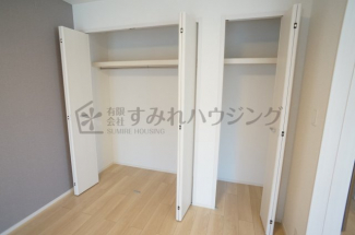 参考、同建物・反転間取りの号室