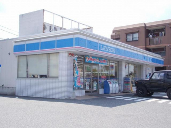 ローソン貴生川駅前店まで290m