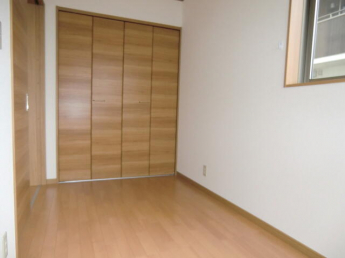 アヴァンサディアスの画像