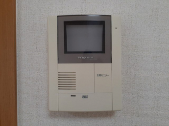お洗濯にも便利なバルコニー付き
