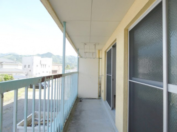 ★靴箱として使用できるスペースがあります。