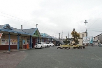 ＪＲ伊予北条駅様まで2000m