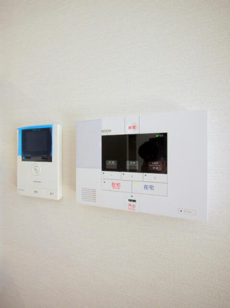 セコムホームセキュリティー、モニターホン完備