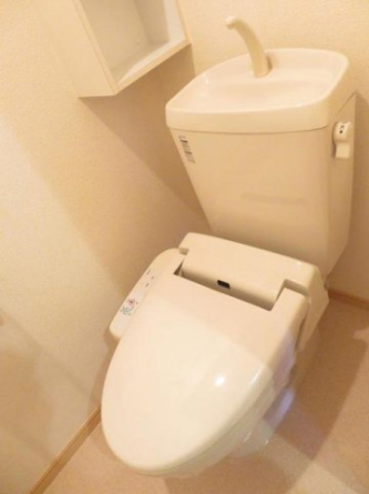 清潔感のあるトイレです