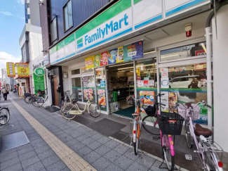 ファミリーマート寺田町駅前店まで117m