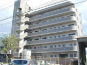 松山市井門町のマンションの画像