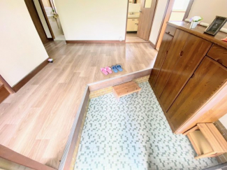 明るい玄関です