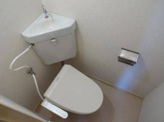 快適な温水洗浄便座付き