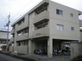 松山市吉藤４丁目のアパートの画像