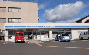 ローソンまで49m
