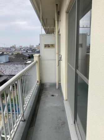 【バルコニー】