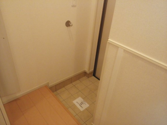 シンプルで使いやすい玄関です
