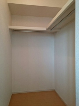 小物を収納するのに便利です