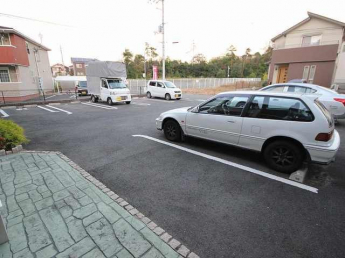 駐車スペースもあります
