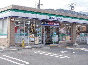 ファミリーマート　大津国分店まで450m