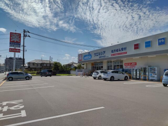 ウエルシア船岡中央店まで475m