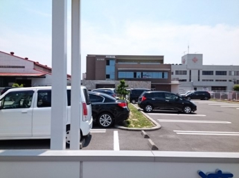 渡辺病院様まで1100m