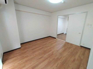 豊中市西泉丘２丁目のマンションの画像