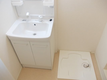 忙しい朝には欠かせない洗面所です
