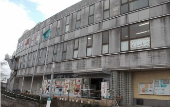 城陽市青谷コミュニティセンターまで1000m